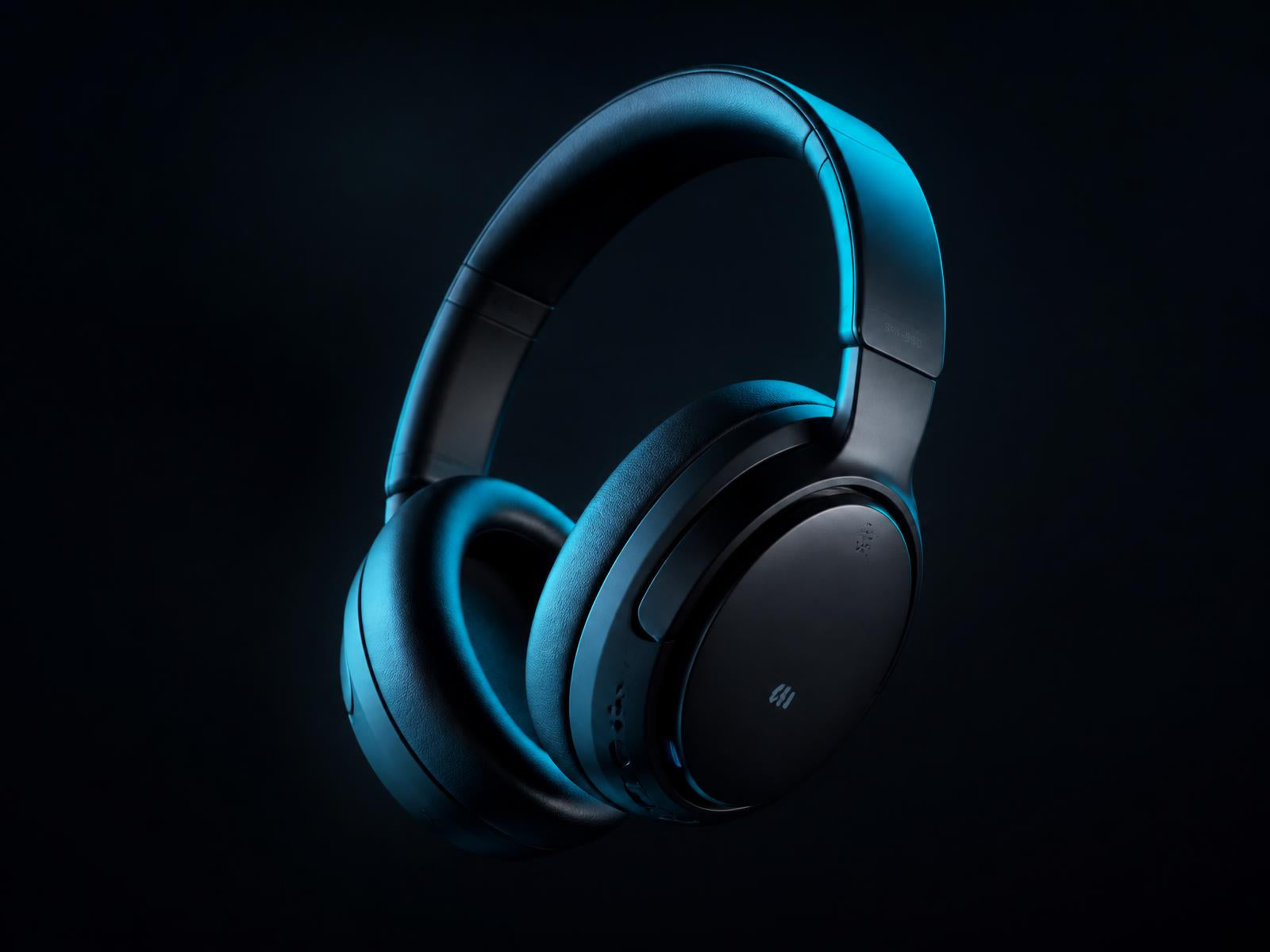 Wireless headphones